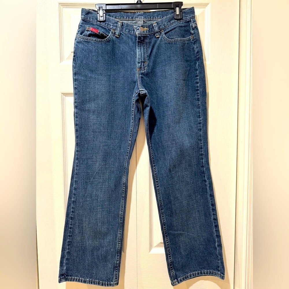 Britannia Women's Blue Jeans. Size 10P. VGUC